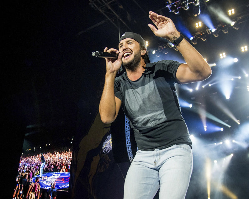 Hoedown Image of Luke Bryan Singing